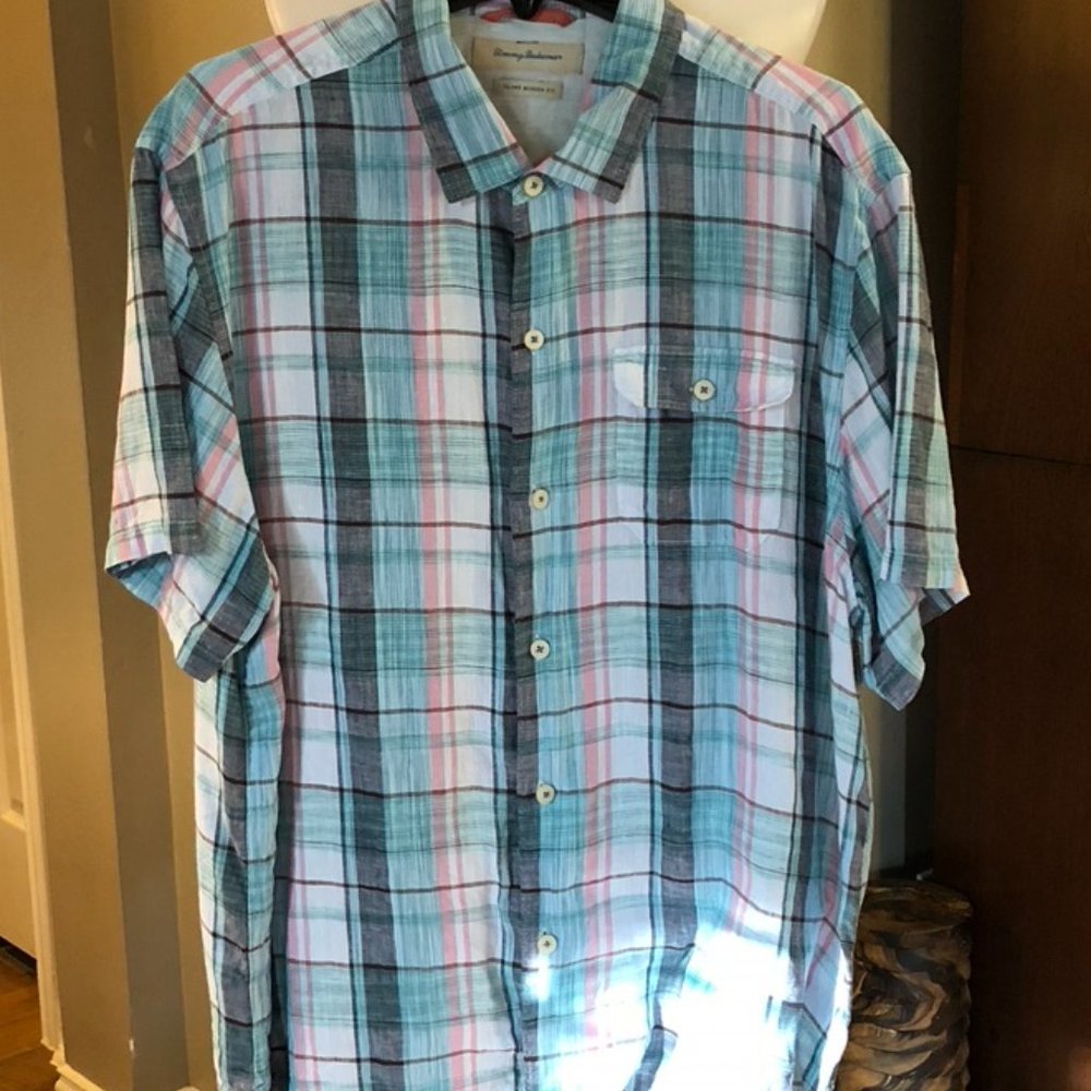 Tommy Bahama Island Modern Fit 100% Linen Shirt